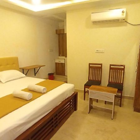Tiruvannāmalai Mahadeepam Residencyヴィラ エクステリア 写真