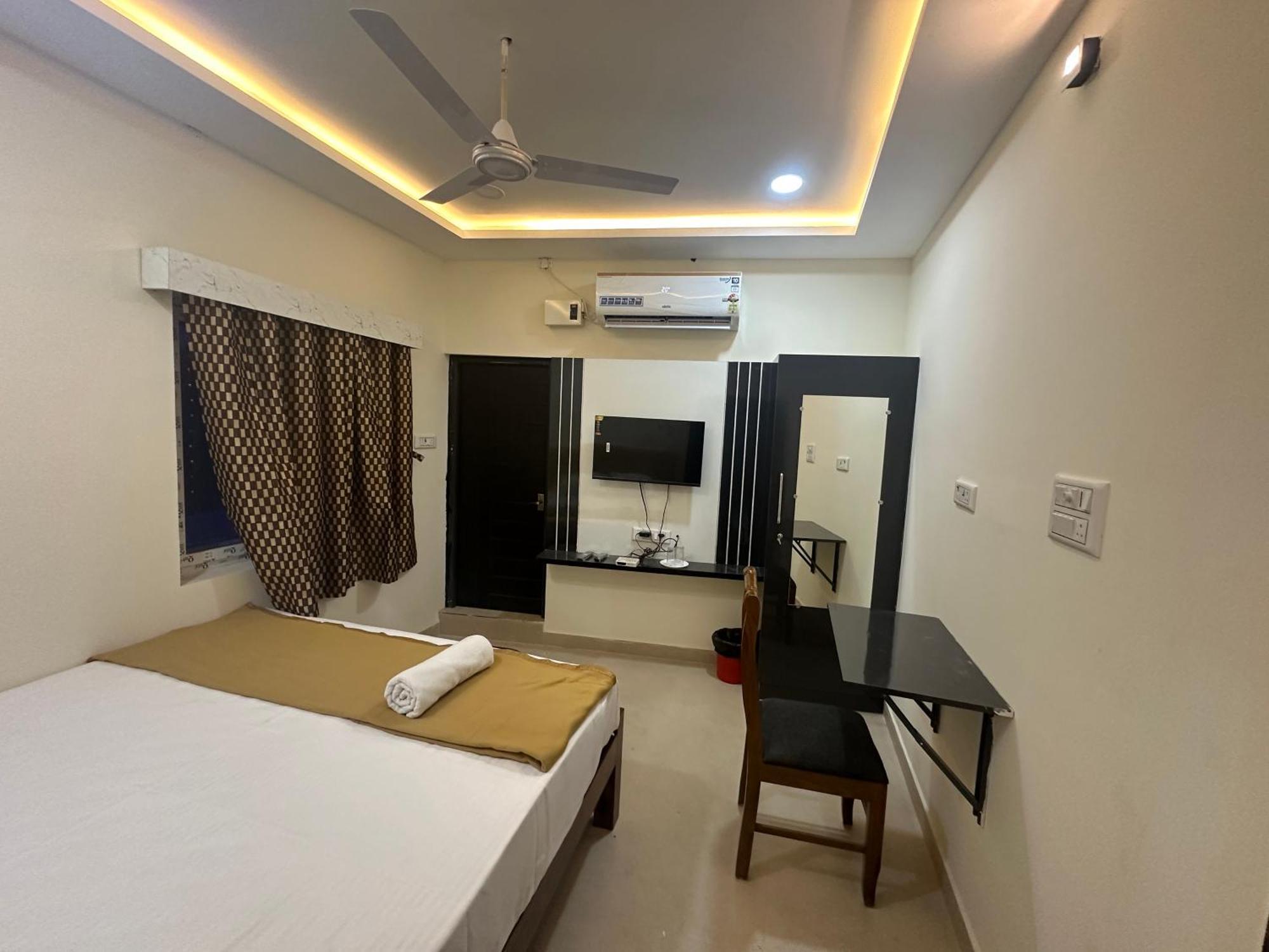 Tiruvannāmalai Mahadeepam Residencyヴィラ エクステリア 写真