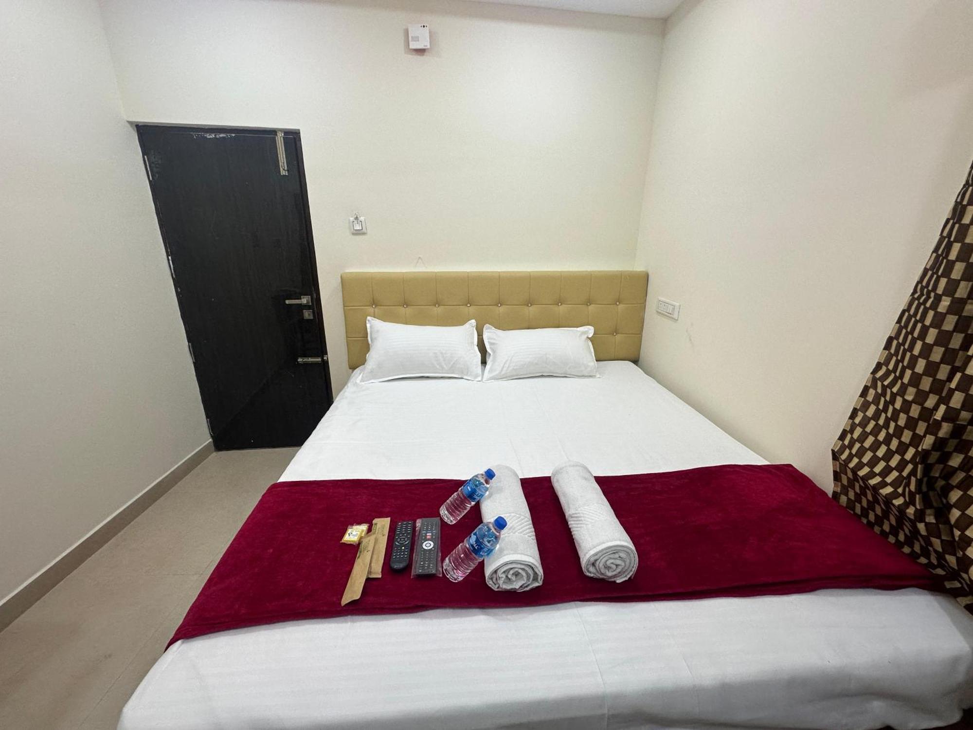 Tiruvannāmalai Mahadeepam Residencyヴィラ エクステリア 写真