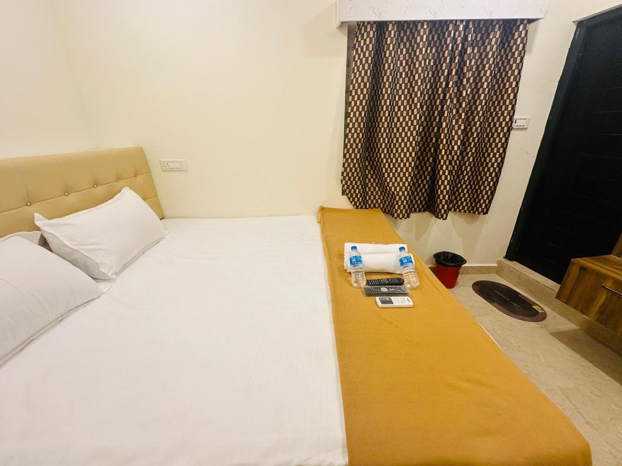 Tiruvannāmalai Mahadeepam Residencyヴィラ エクステリア 写真