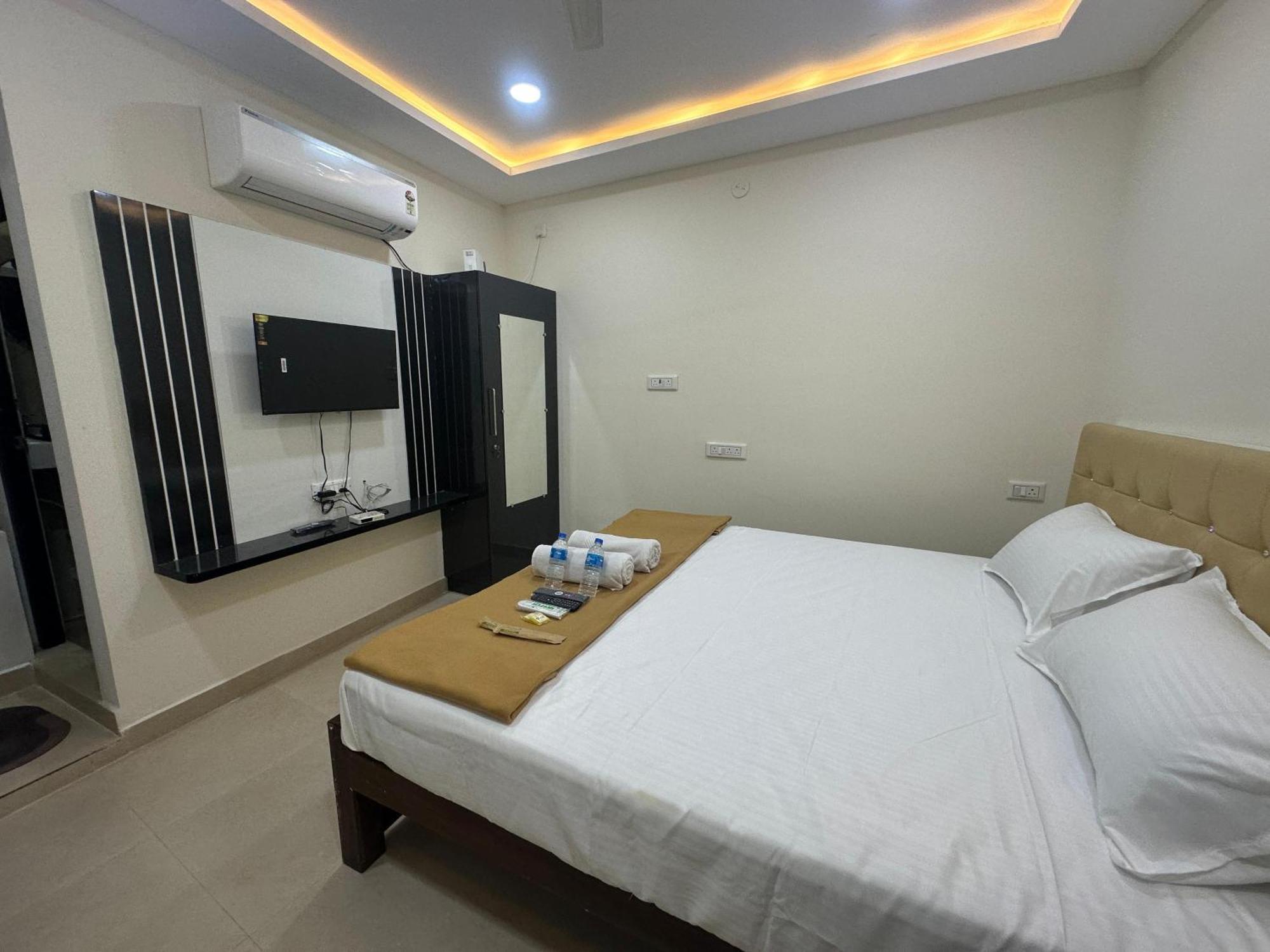 Tiruvannāmalai Mahadeepam Residencyヴィラ エクステリア 写真
