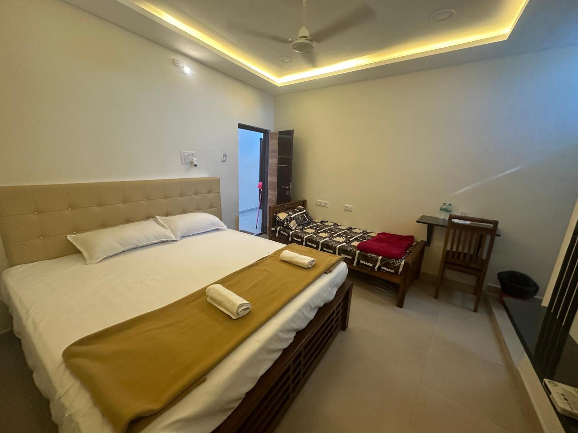 Tiruvannāmalai Mahadeepam Residencyヴィラ エクステリア 写真